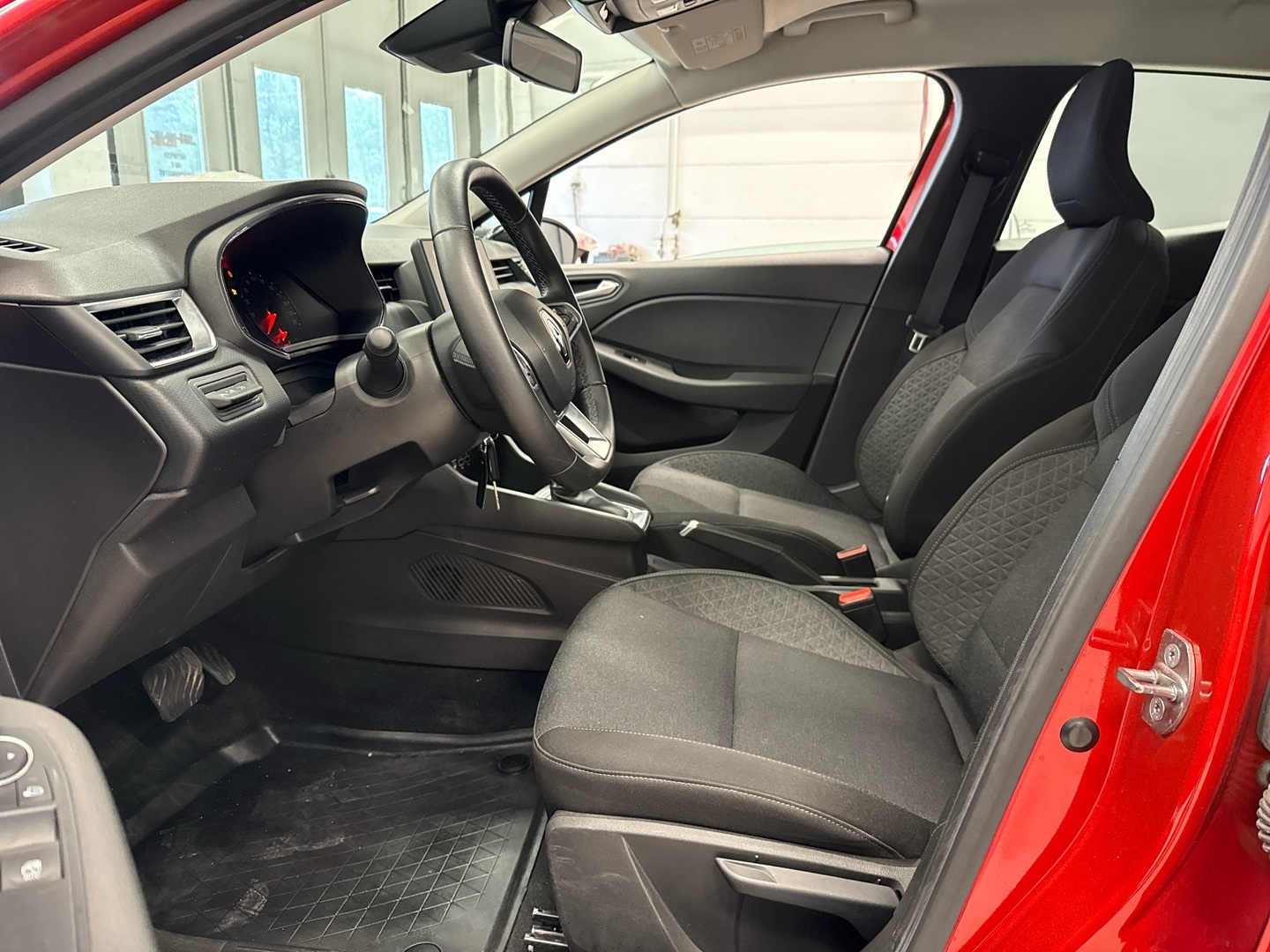 RENAULT Clio 2023