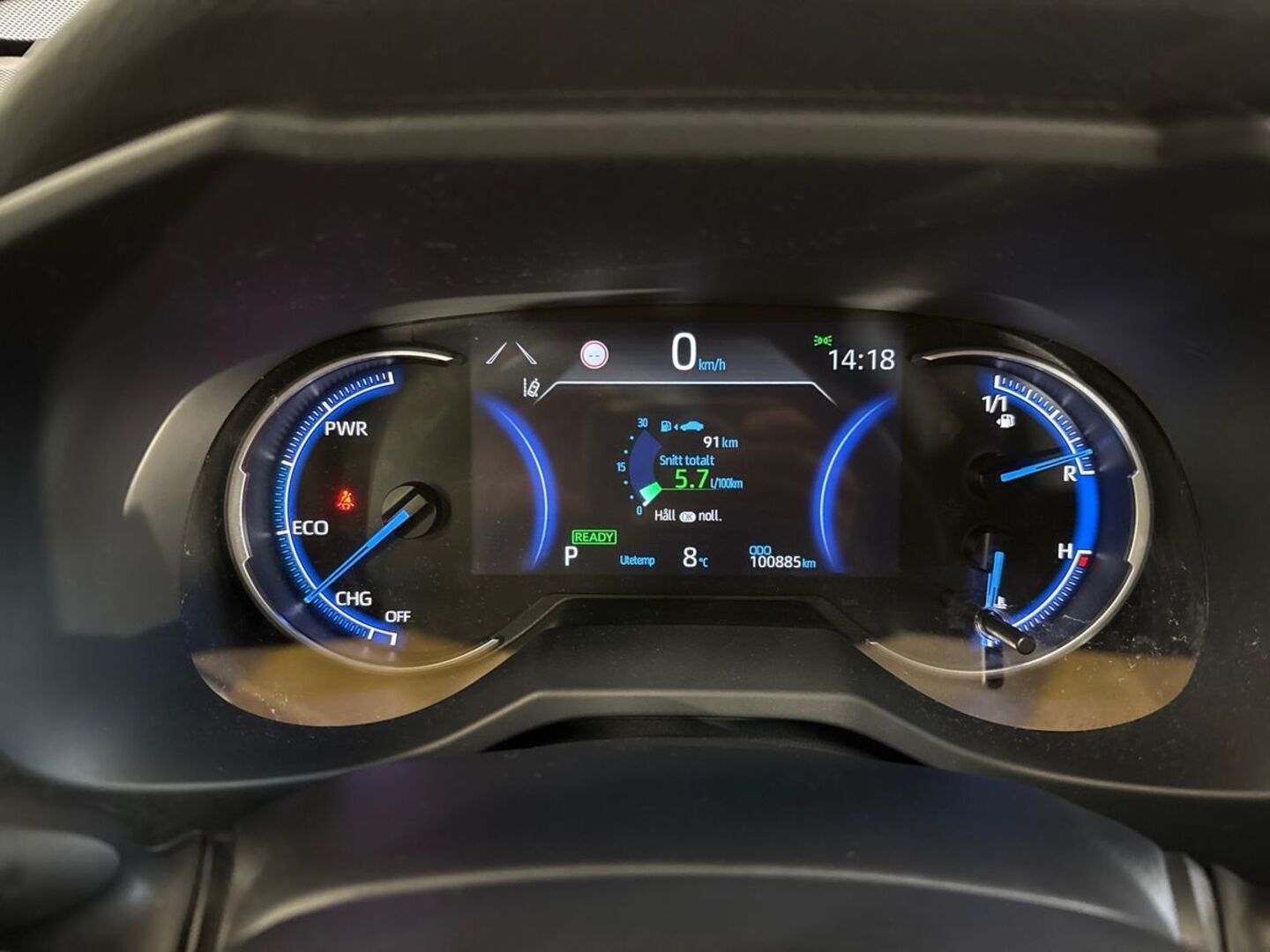 TOYOTA RAV4 2021