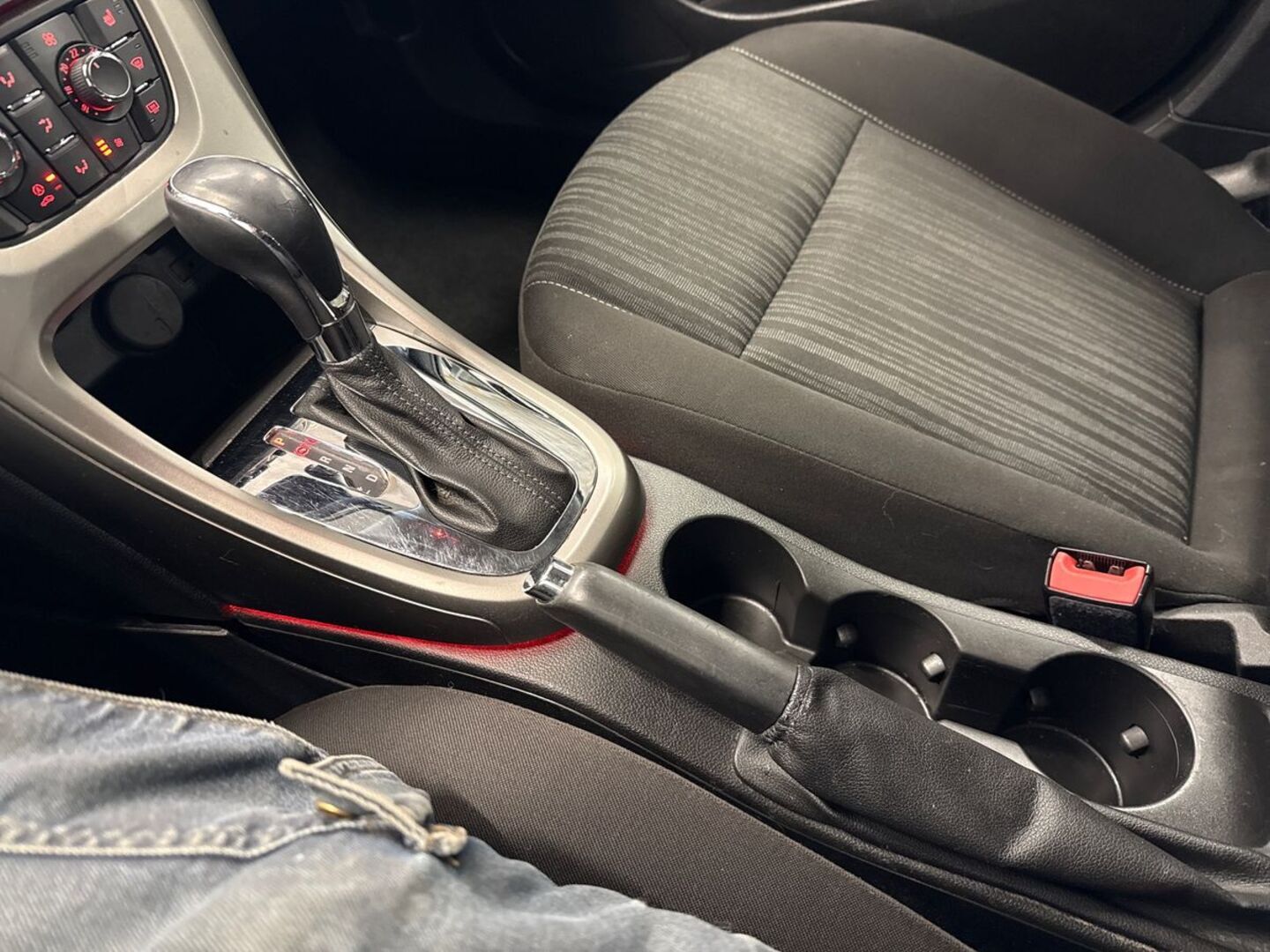 OPEL Astra 2010