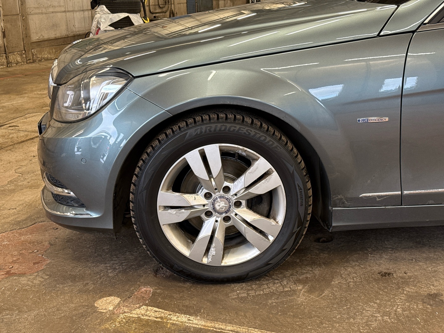 MERCEDES-BENZ C 2012