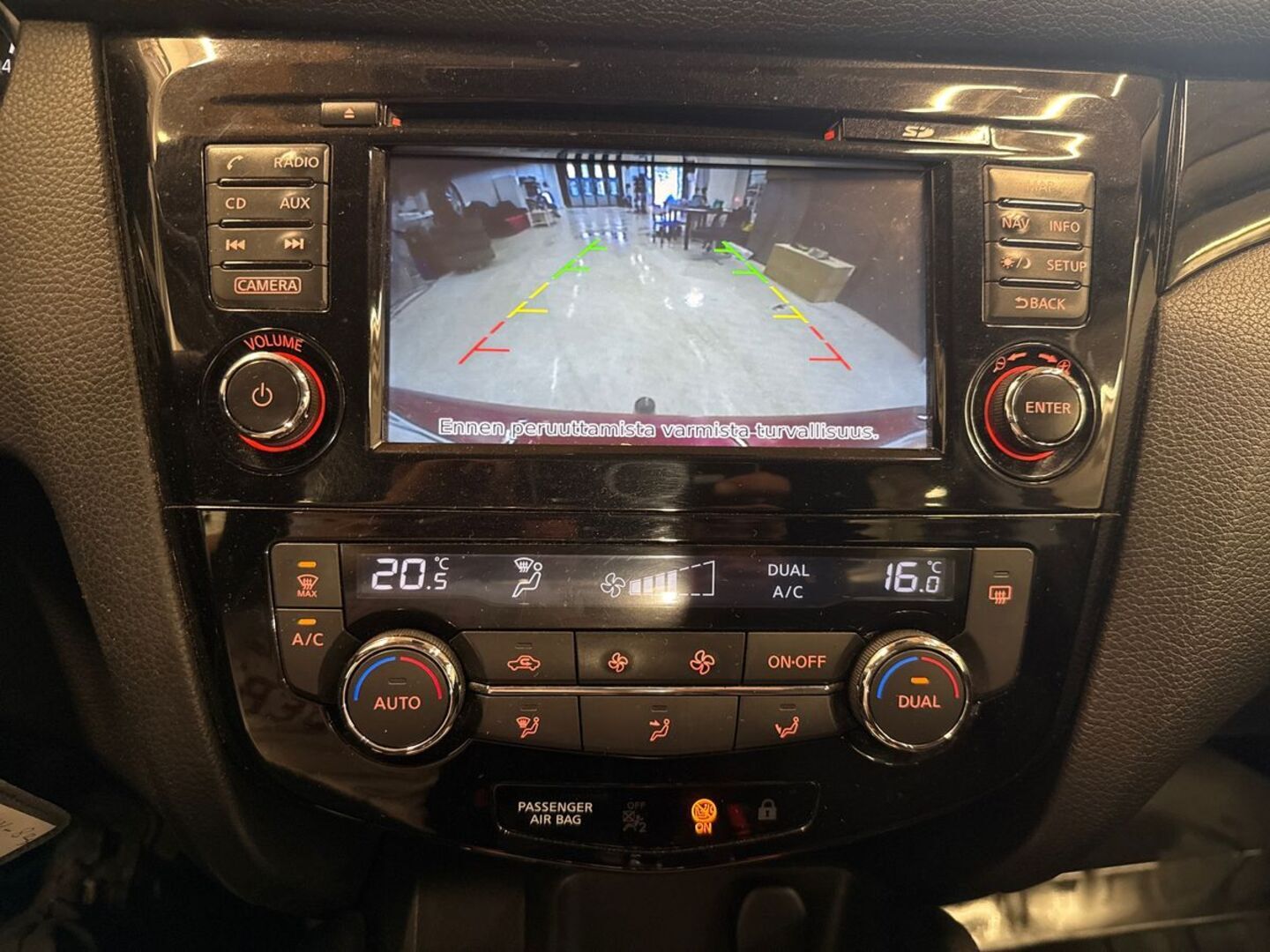 NISSAN Qashqai 2016