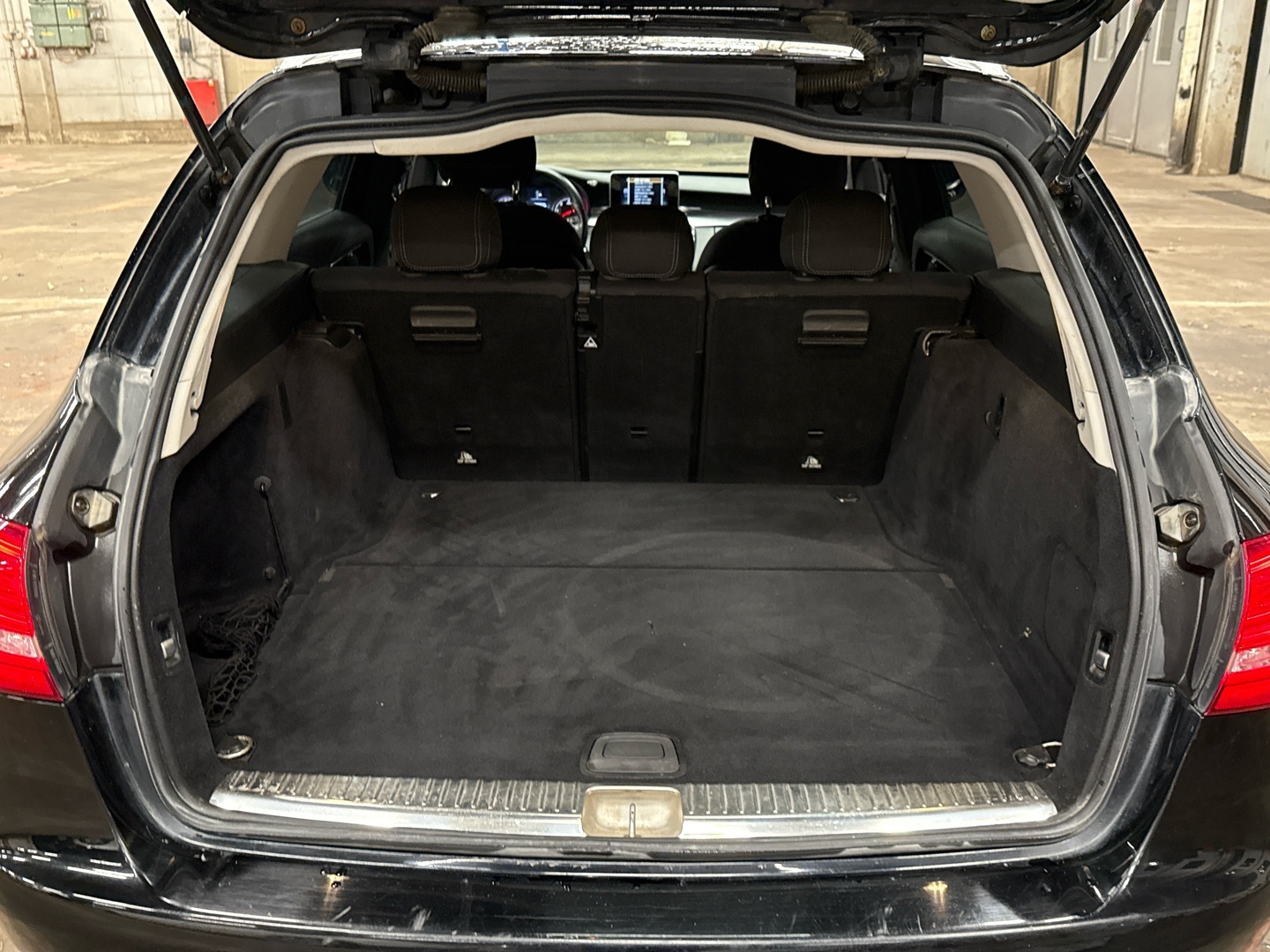 MERCEDES-BENZ C 2017