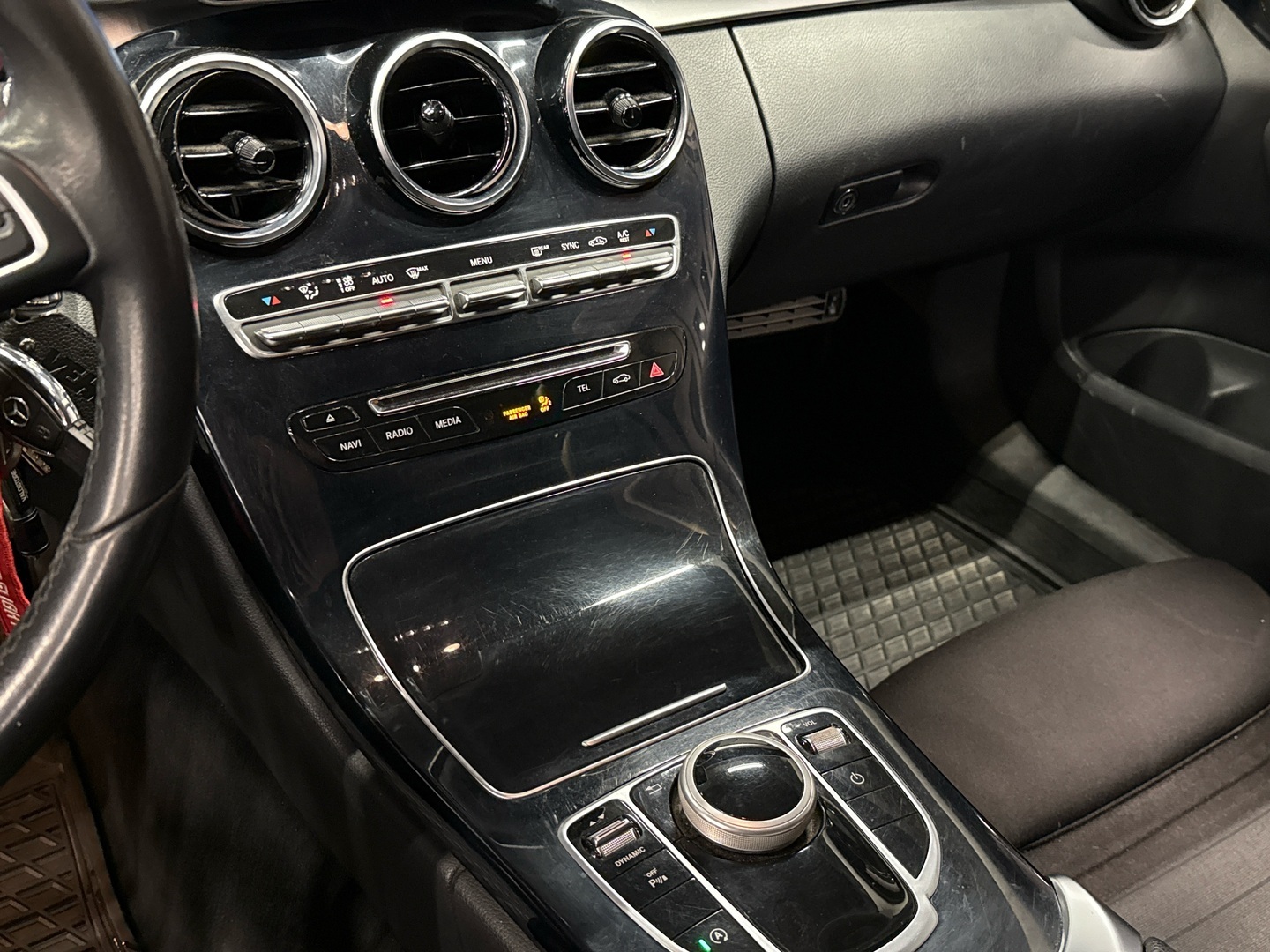 MERCEDES-BENZ C 2017