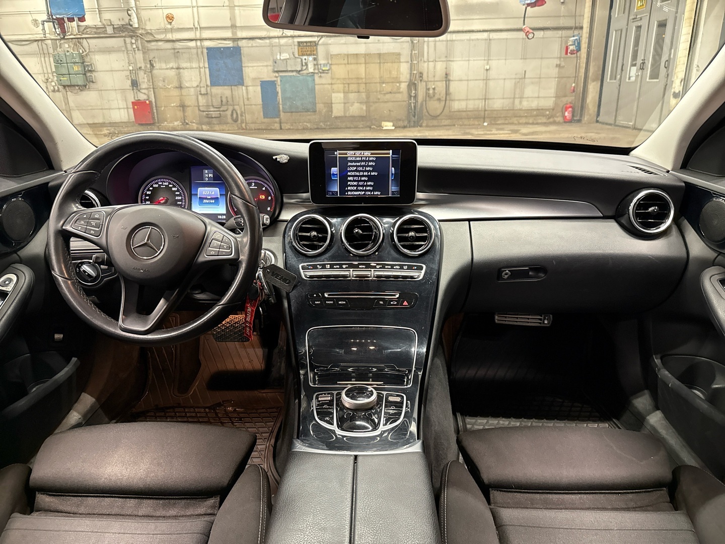 MERCEDES-BENZ C 2017