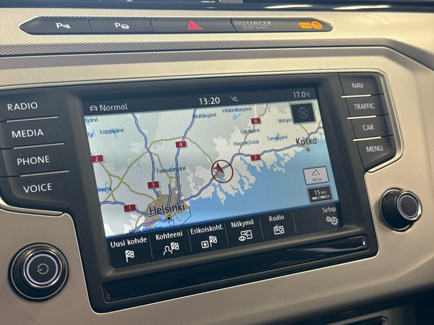 VOLKSWAGEN Passat 2017