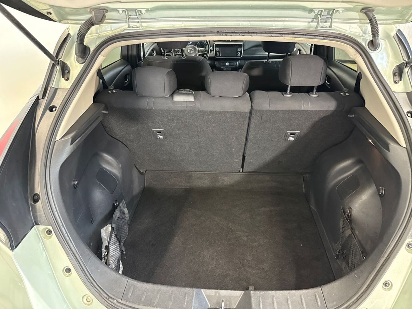 NISSAN Leaf 2018