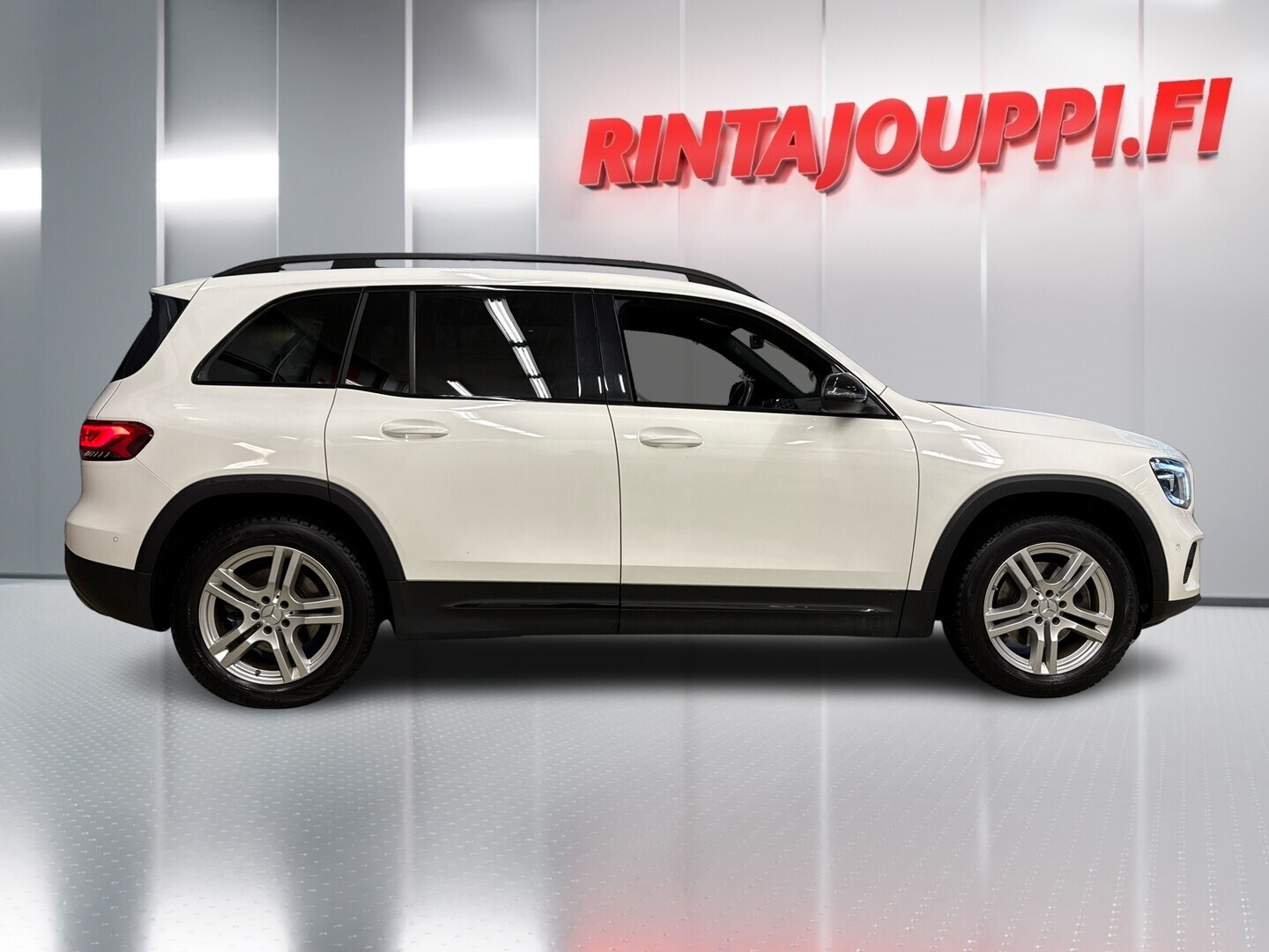 MERCEDES-BENZ GLB 2021