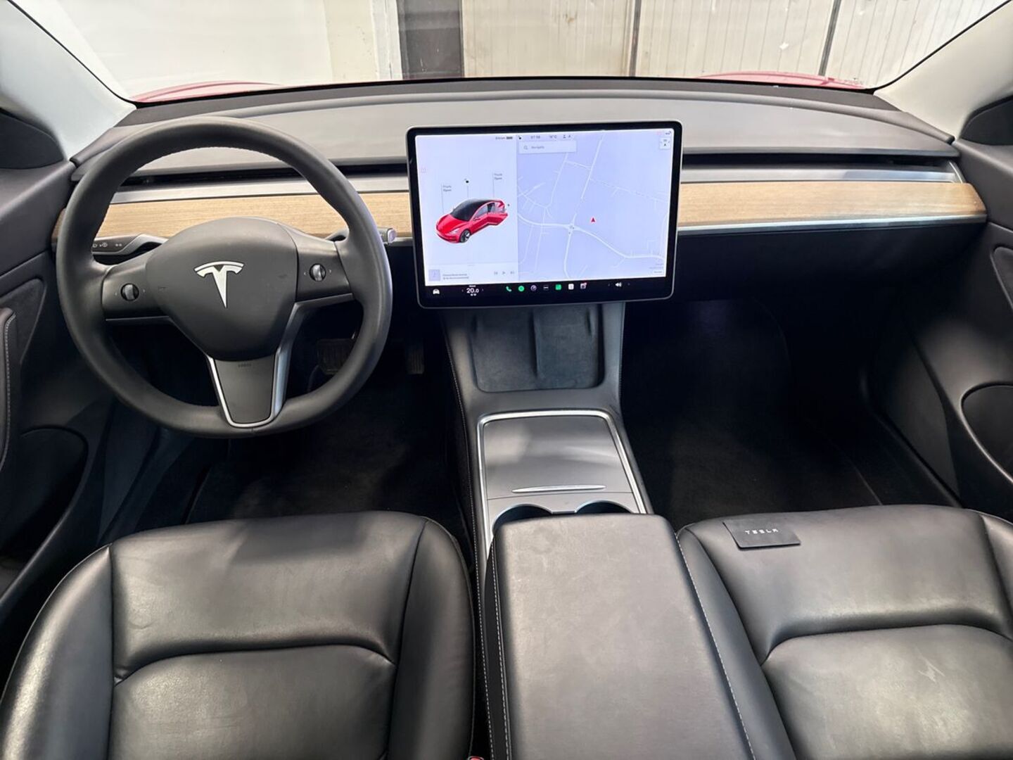 TESLA Model 3 17