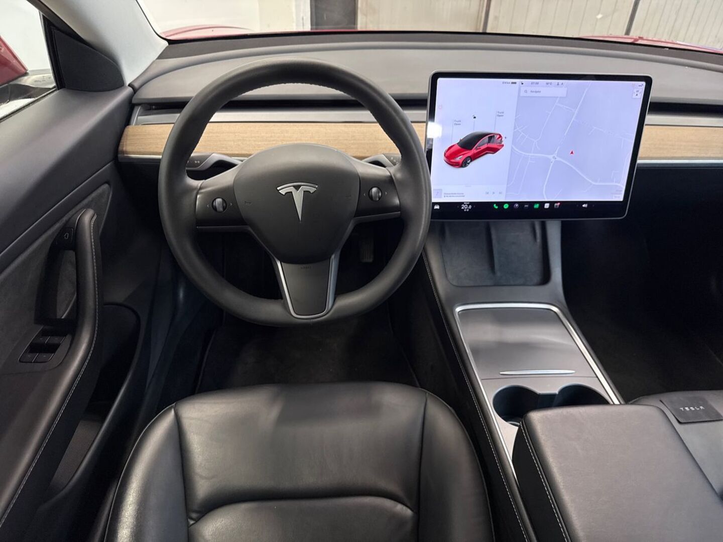 TESLA Model 3 18