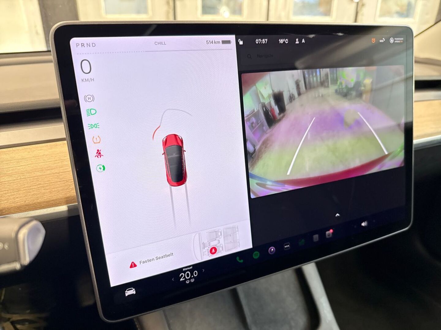 TESLA Model 3 23