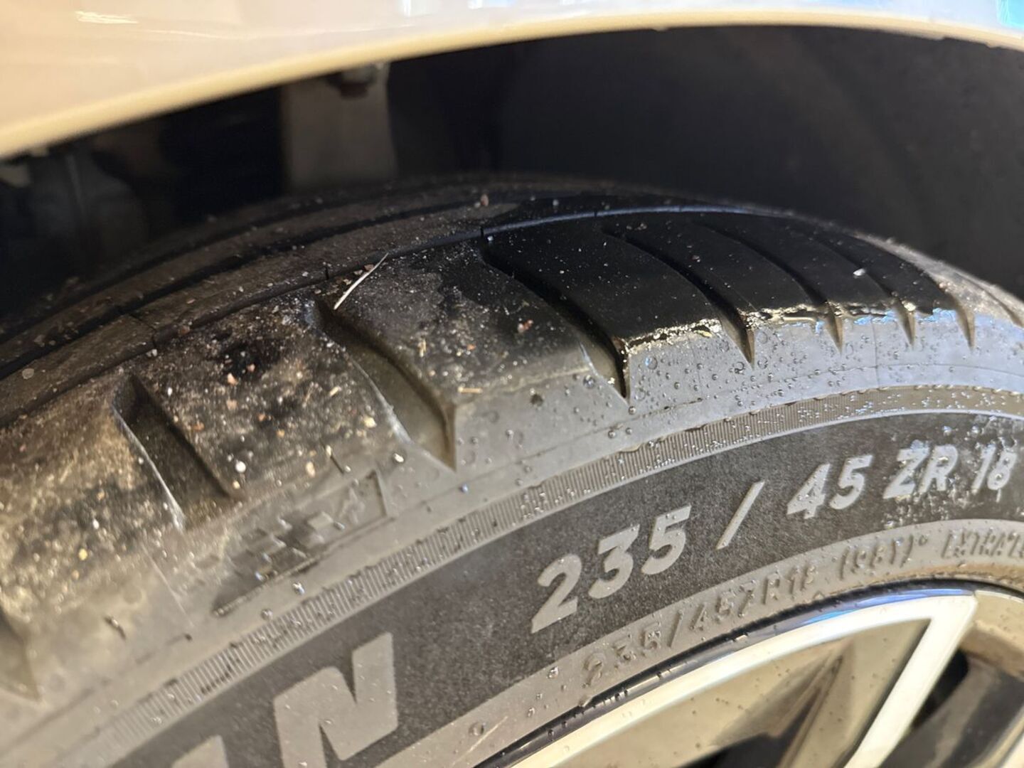 VOLVO V60 17