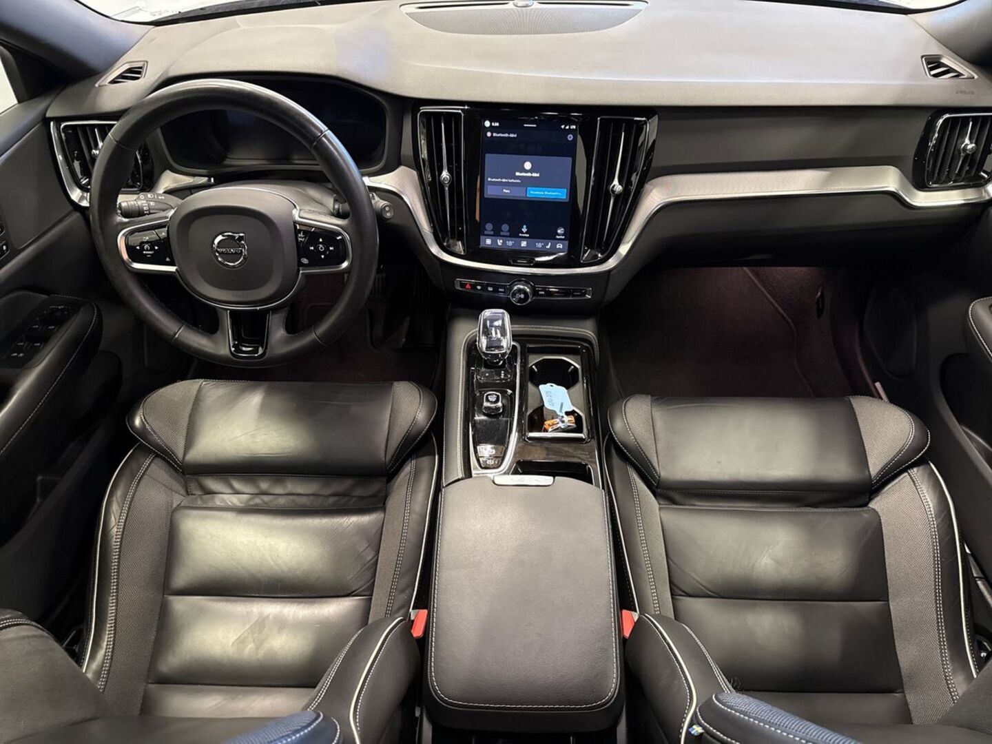 VOLVO V60 18
