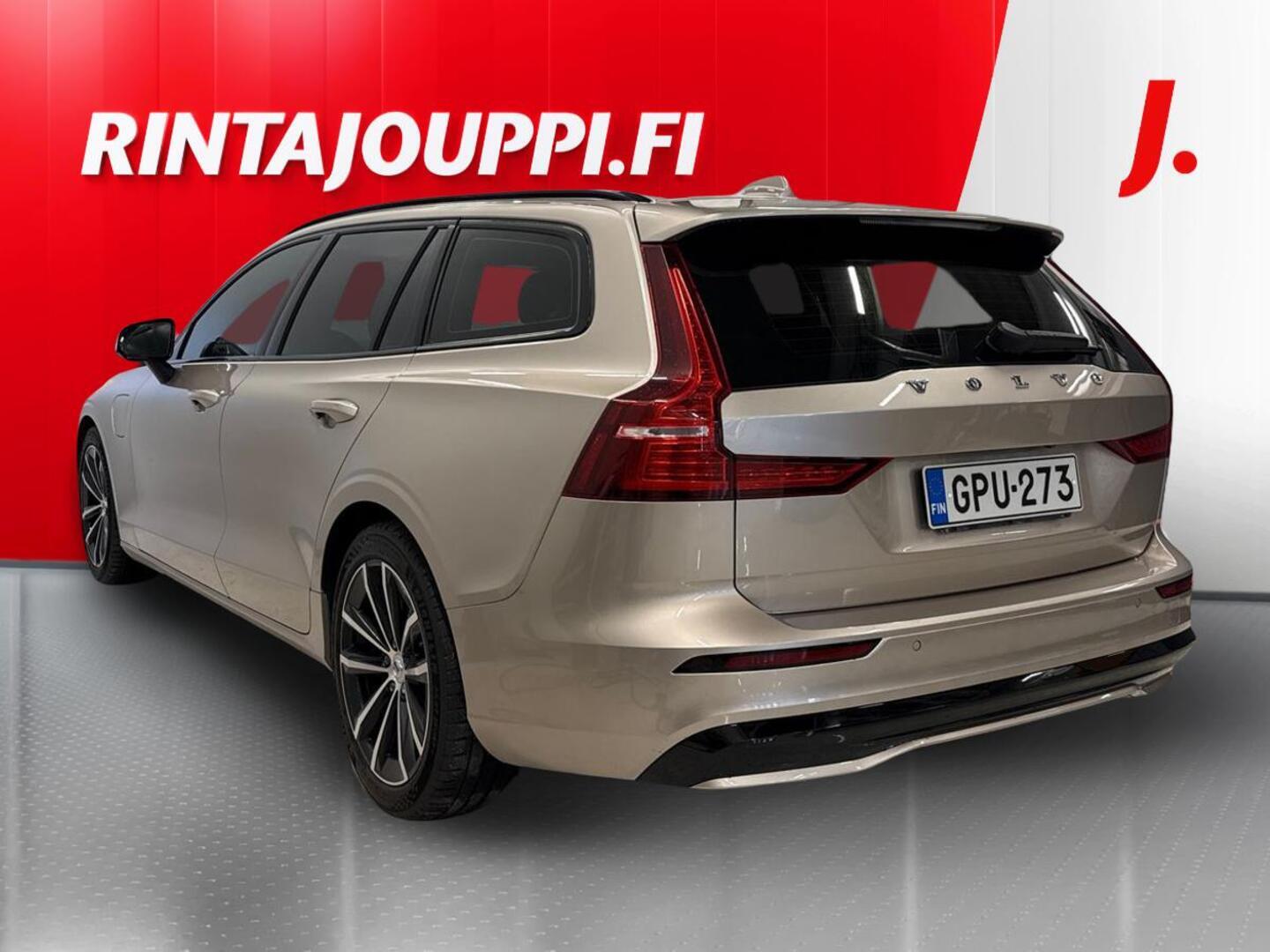 VOLVO V60 2