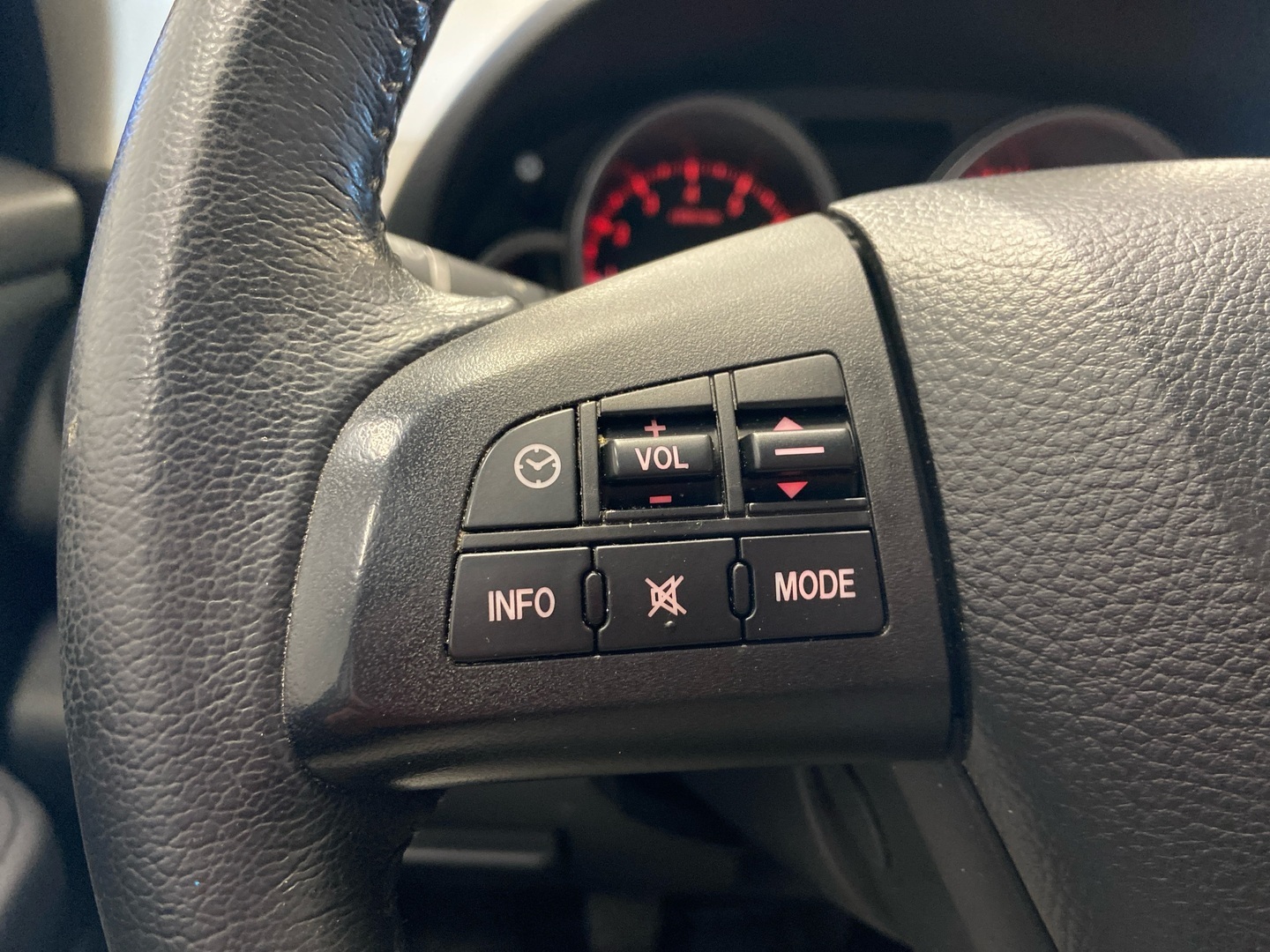 MAZDA Mazda6 2011