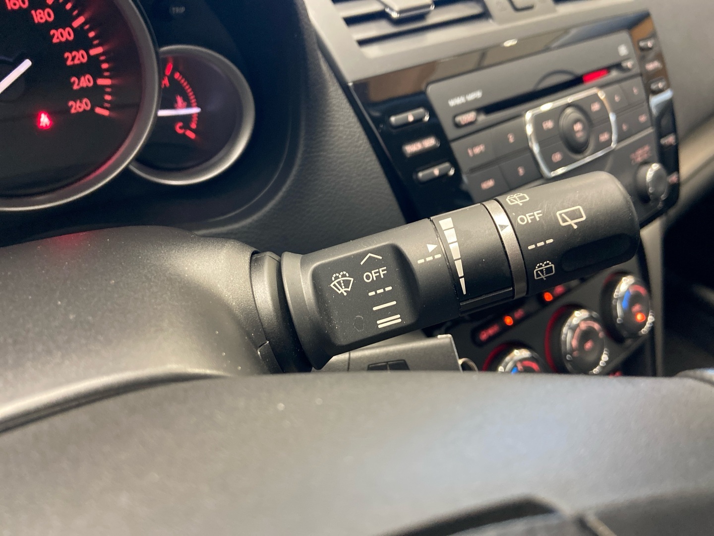 MAZDA Mazda6 2011