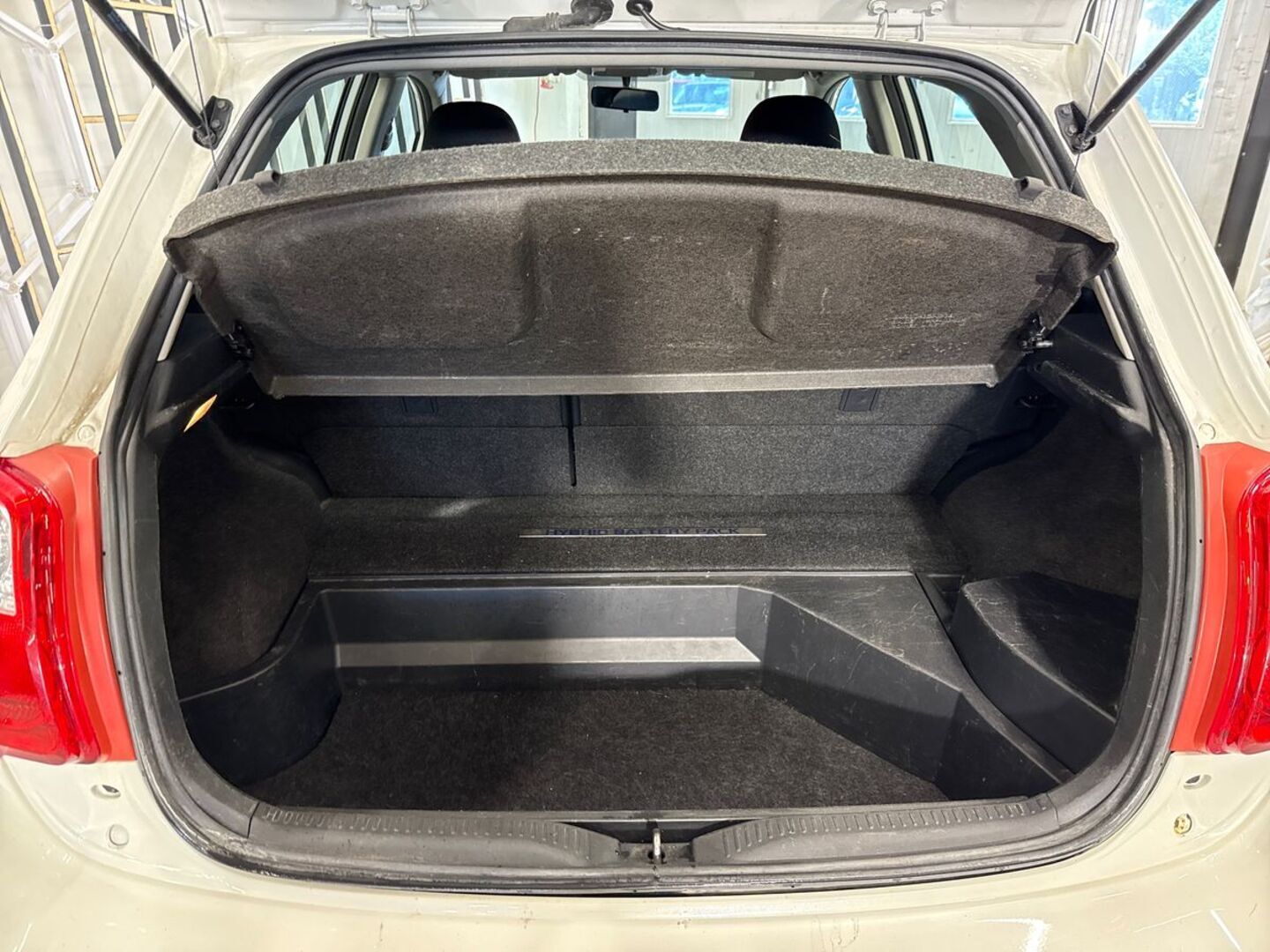 TOYOTA Auris 2010