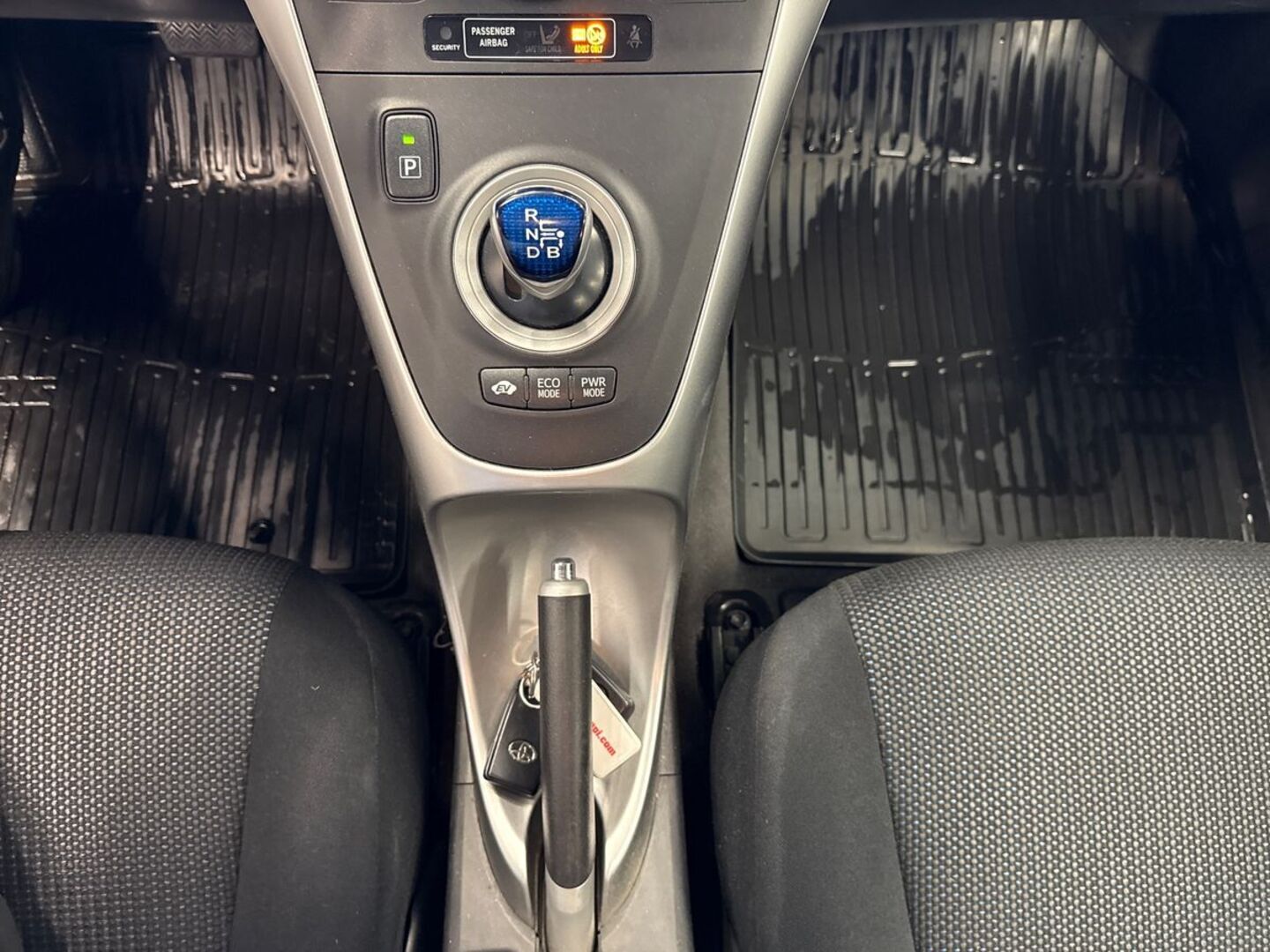 TOYOTA Auris 2010