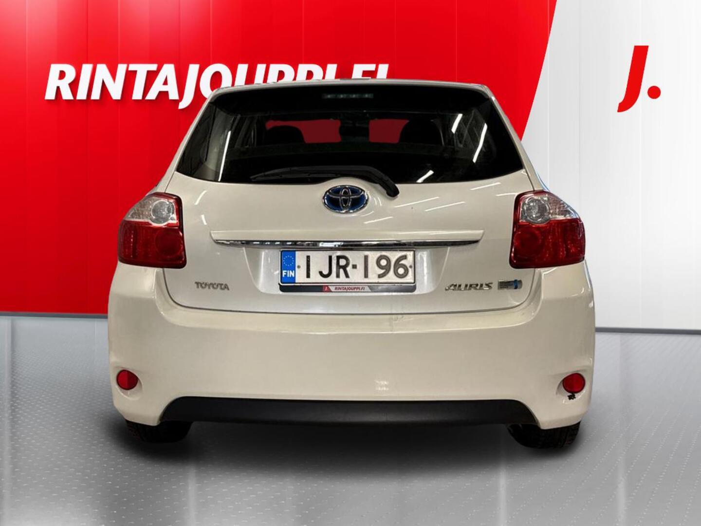 TOYOTA Auris 2010