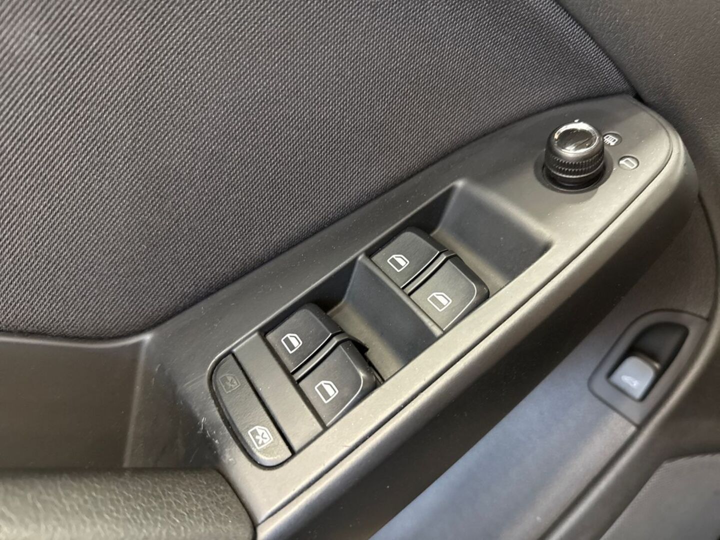 AUDI A4 2011