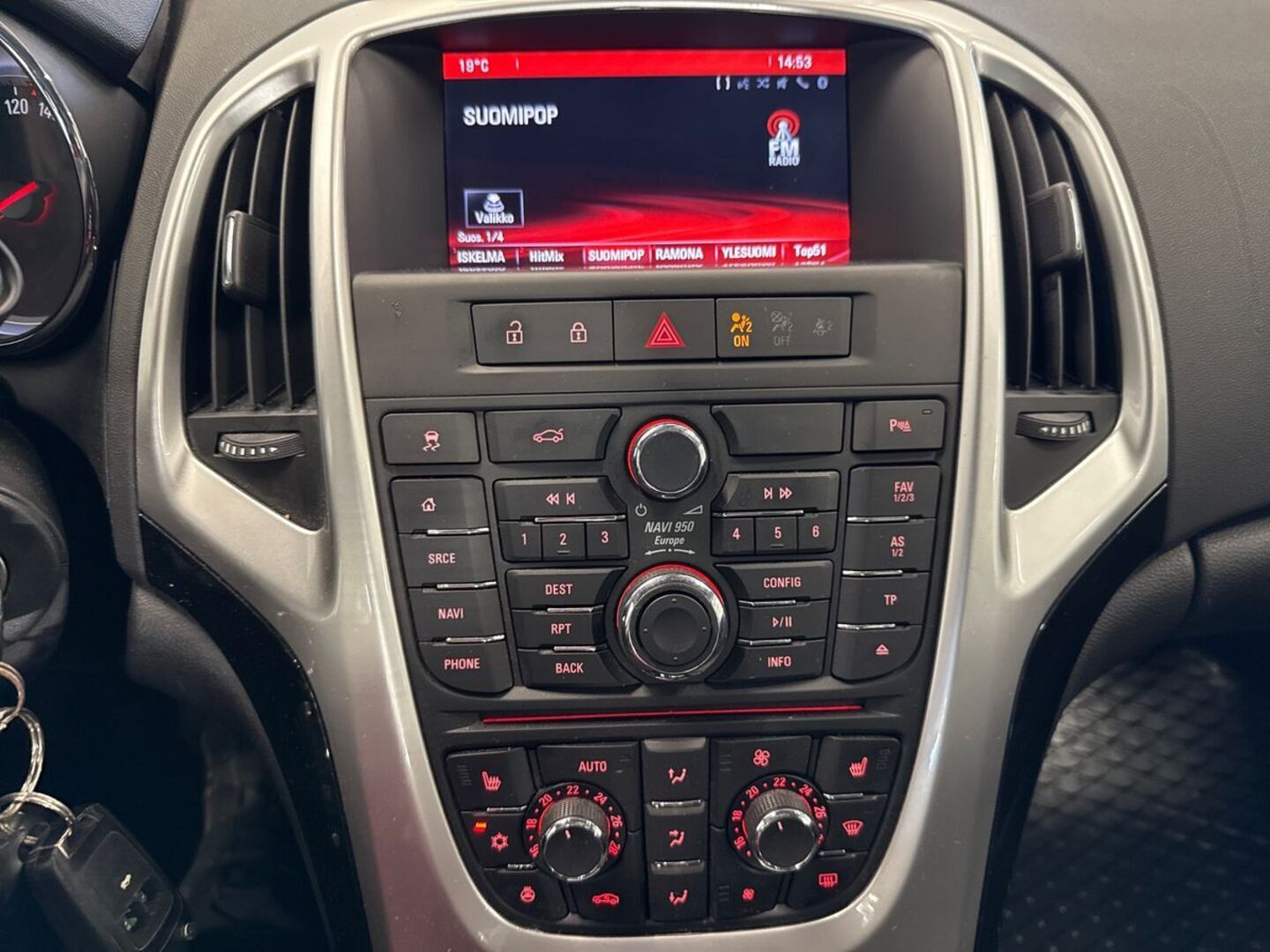 OPEL Astra 2015