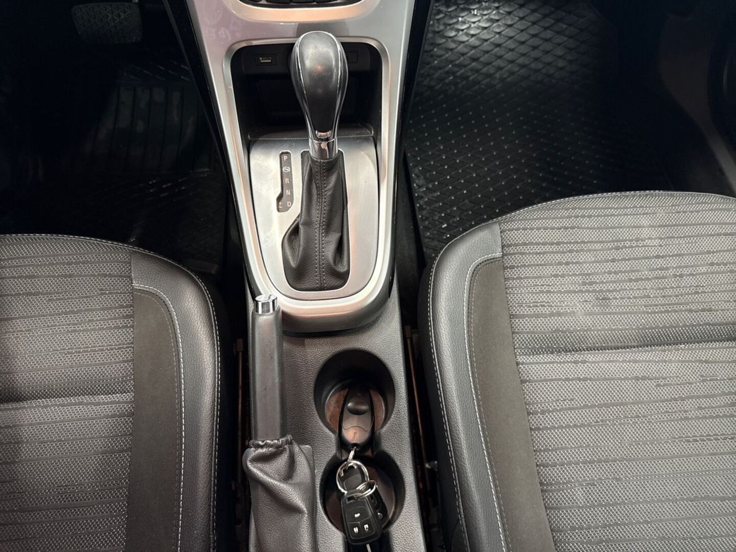 OPEL Astra 2015