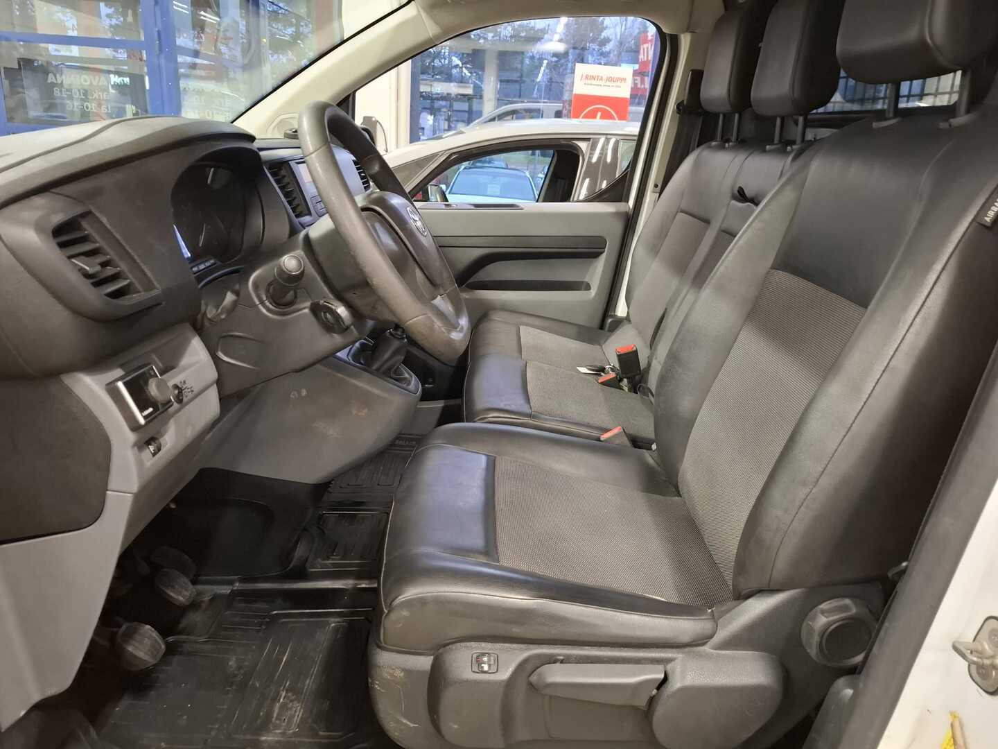 TOYOTA Proace 2018