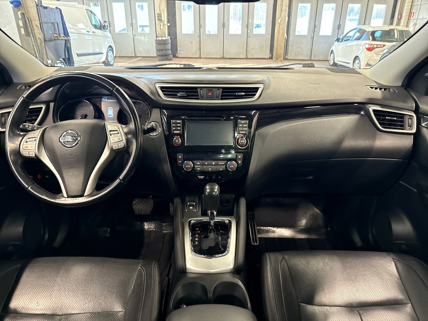 NISSAN Qashqai 2014