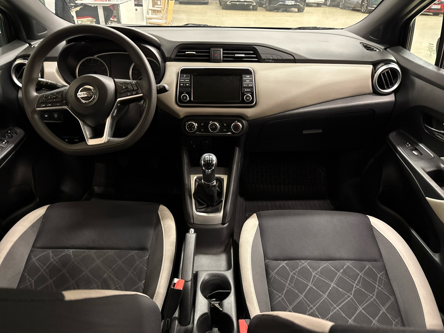 NISSAN Micra 2018