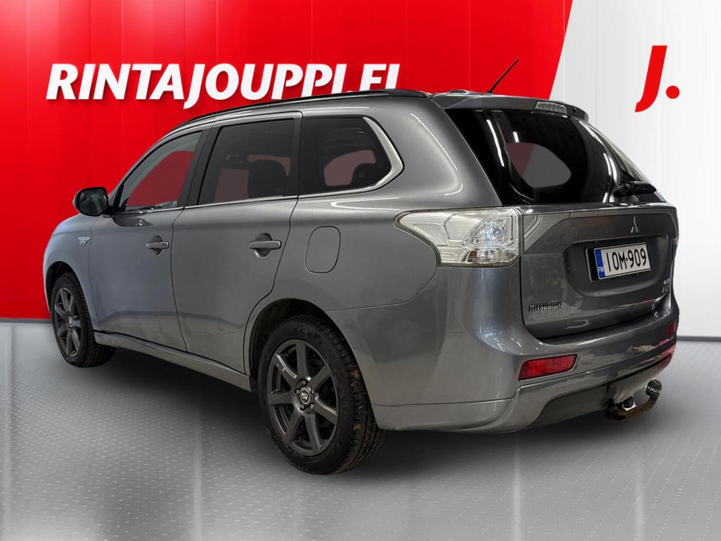 MITSUBISHI Outlander PHEV 2013