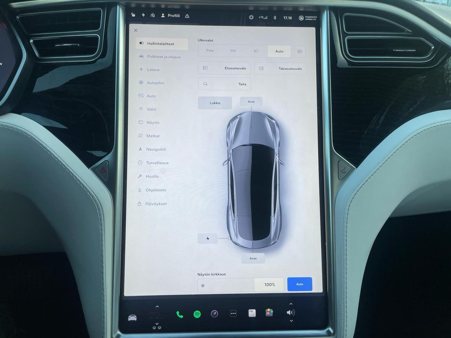 TESLA Model S 2017