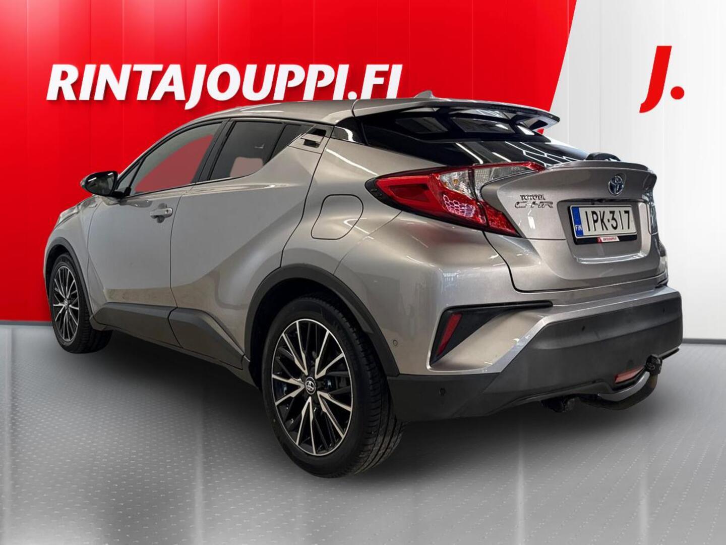 TOYOTA C-HR 2017