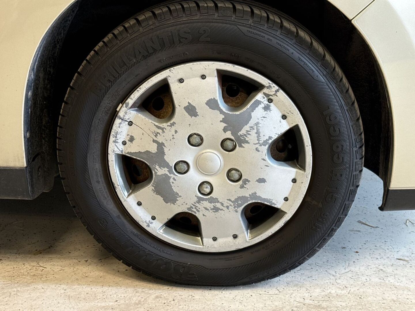 NISSAN Tiida 2008