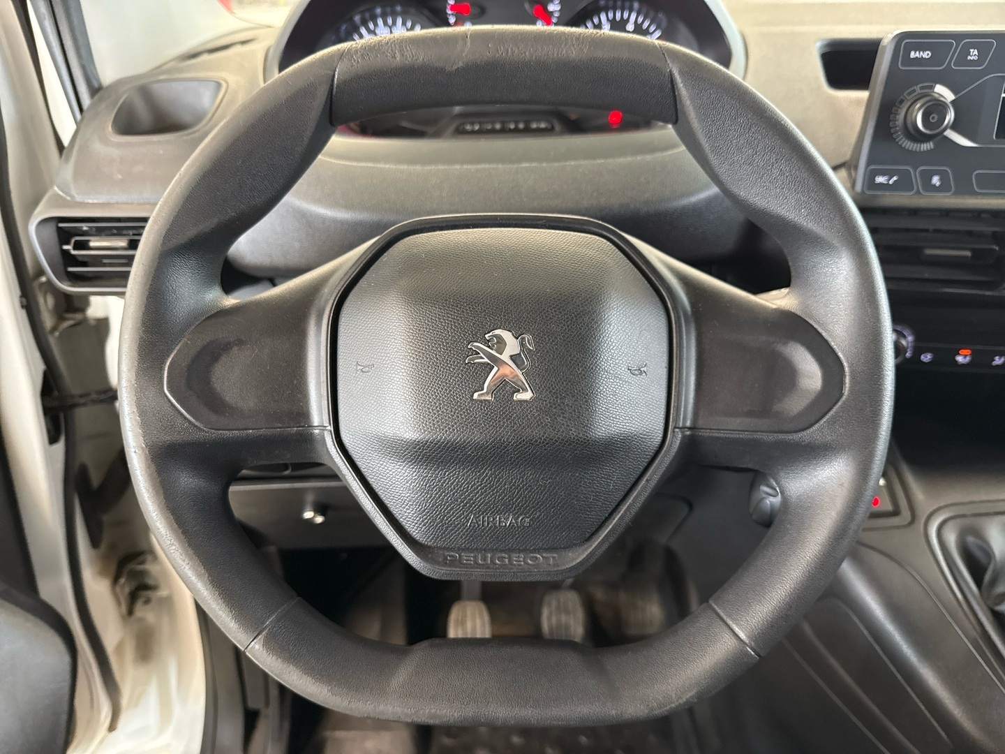 PEUGEOT Partner 2020