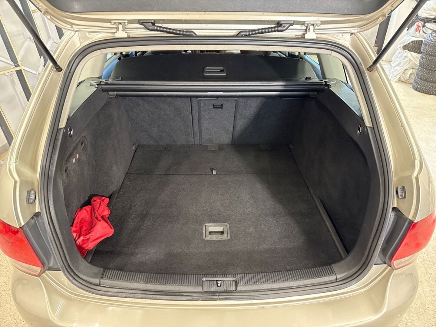 VOLKSWAGEN Golf 9