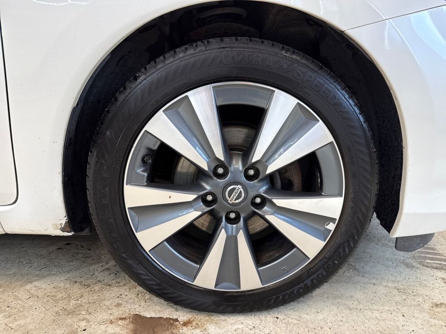 NISSAN Pulsar 2015