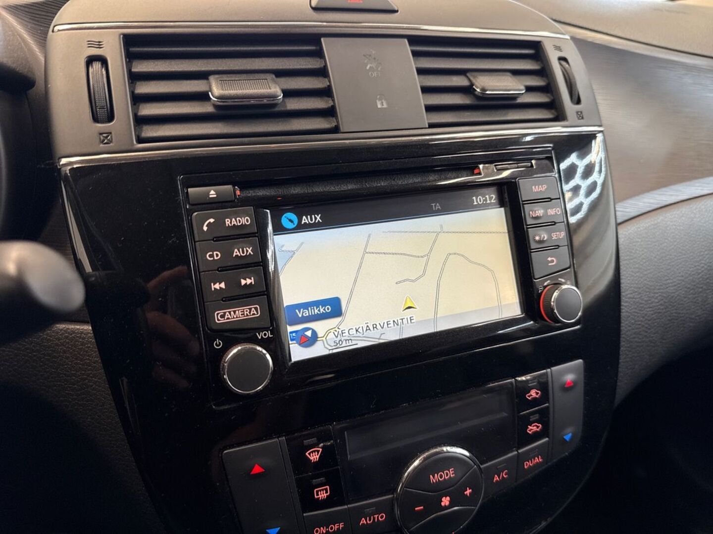 NISSAN Pulsar 2015