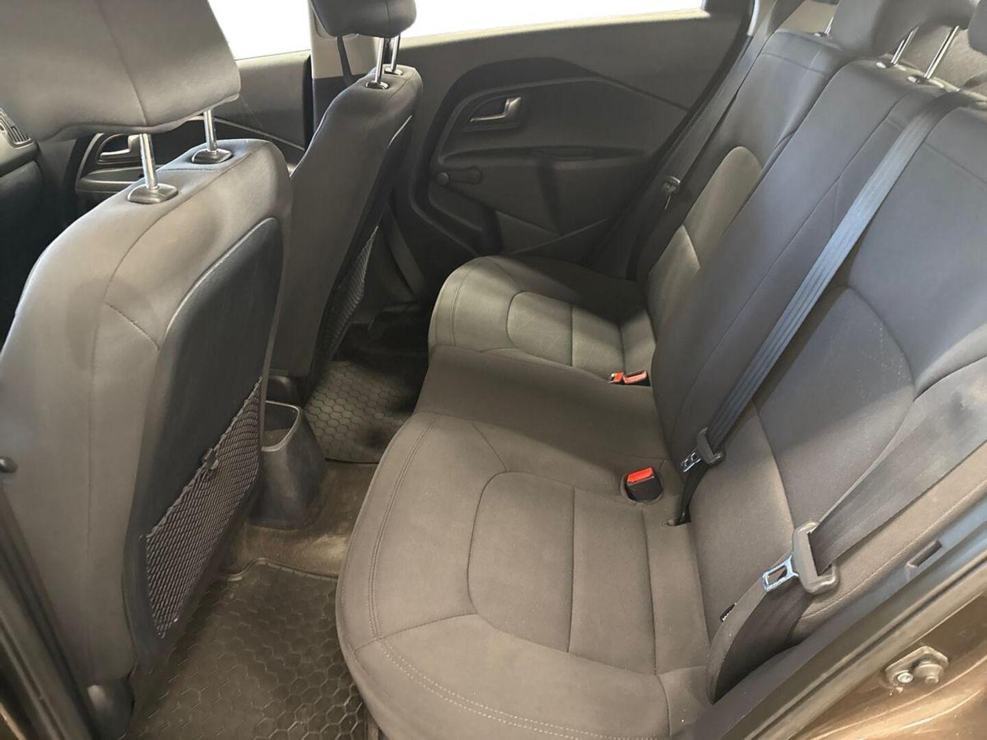 KIA Rio 2015