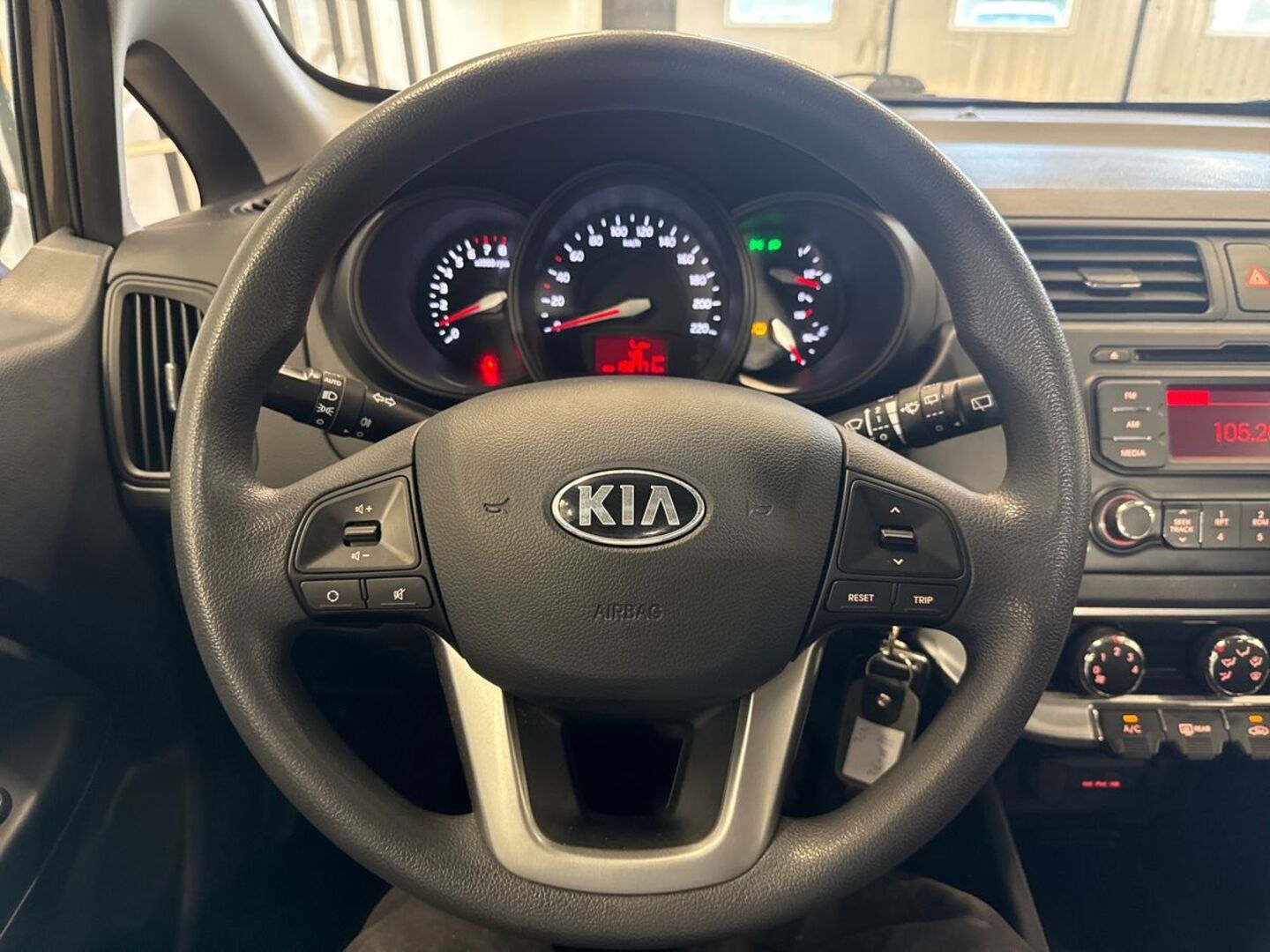 KIA Rio 2015