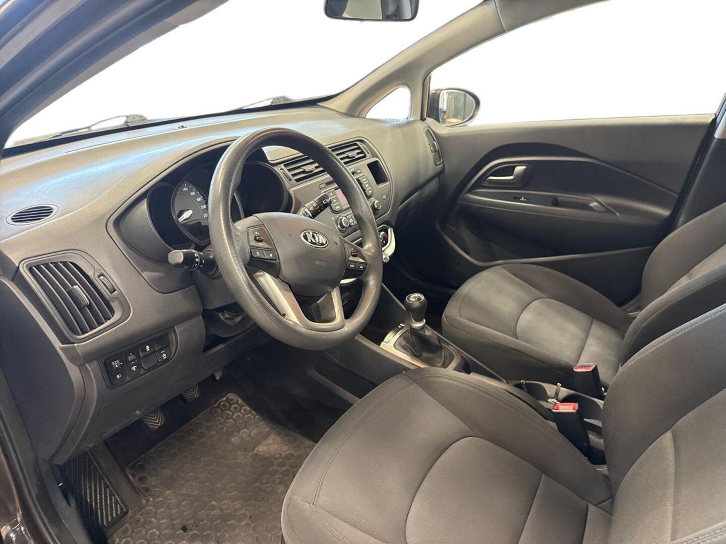 KIA Rio 2015