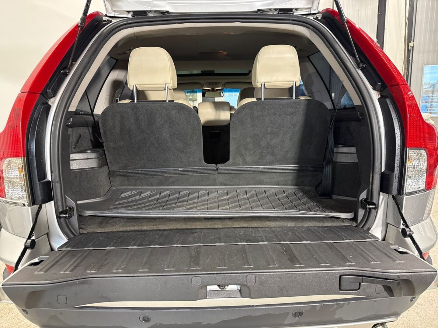 VOLVO XC90 2010