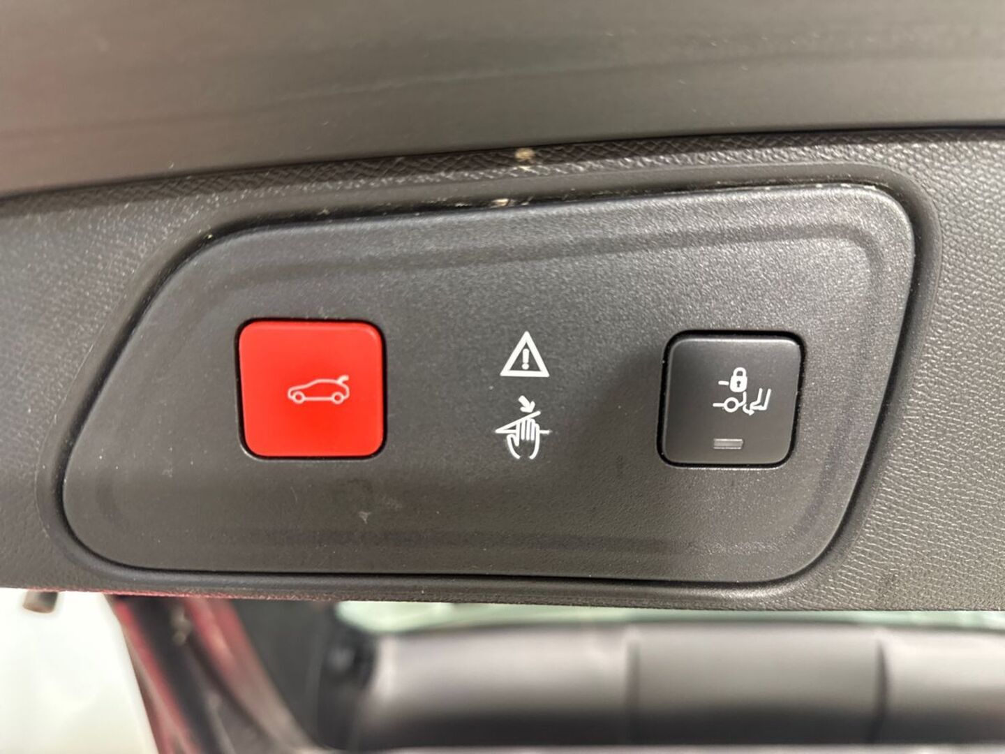 PEUGEOT 3008 2020