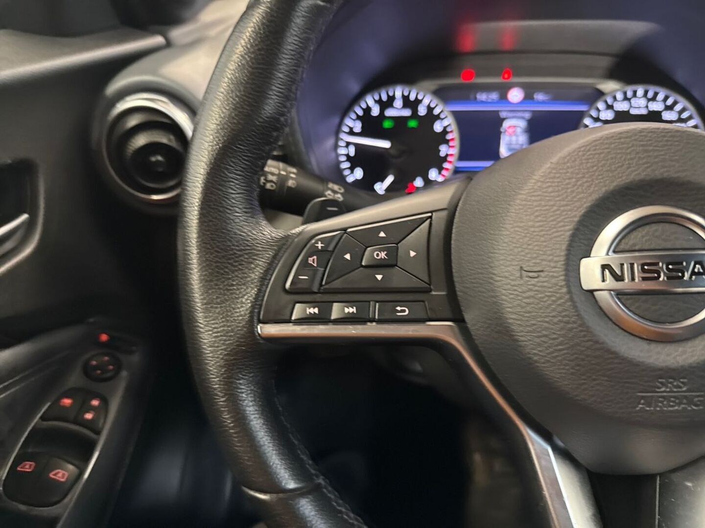 NISSAN Juke 21