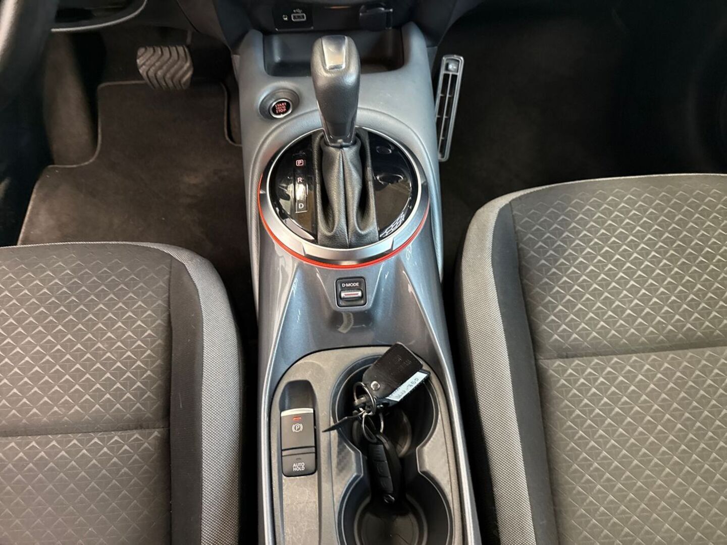 NISSAN Juke 24