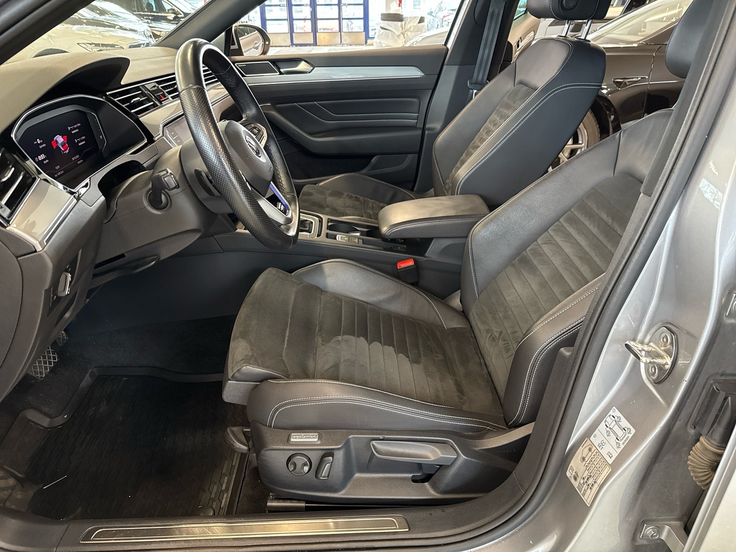 VOLKSWAGEN Passat 2020