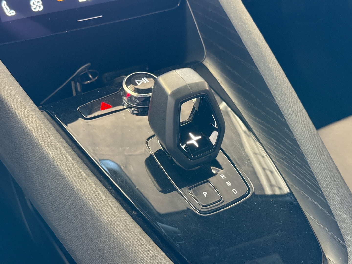 POLESTAR 2 2022