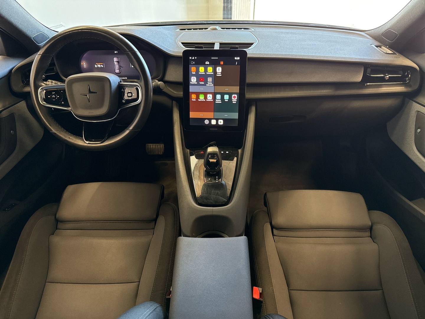 POLESTAR 2 2022
