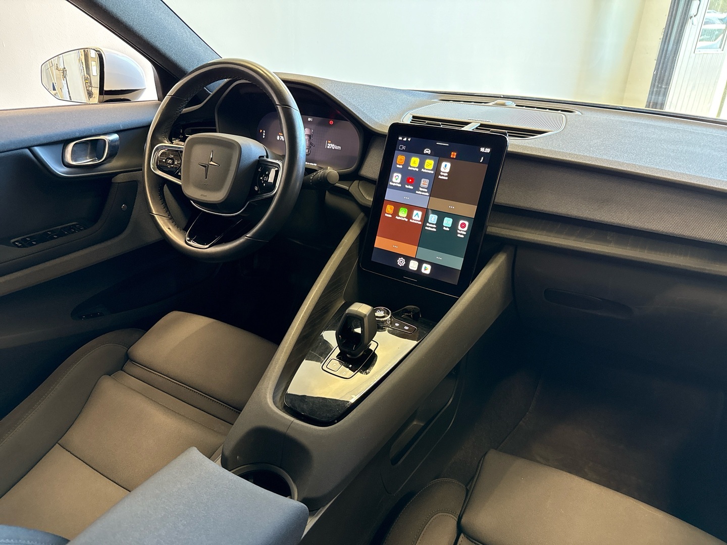 POLESTAR 2 2022