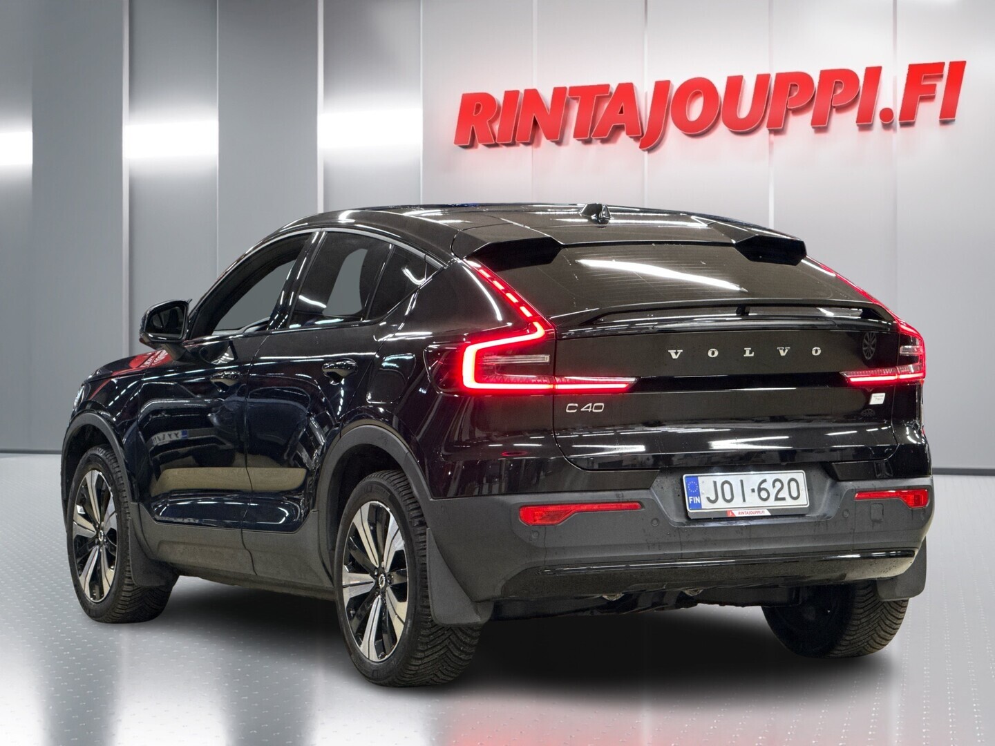 VOLVO C40 2023