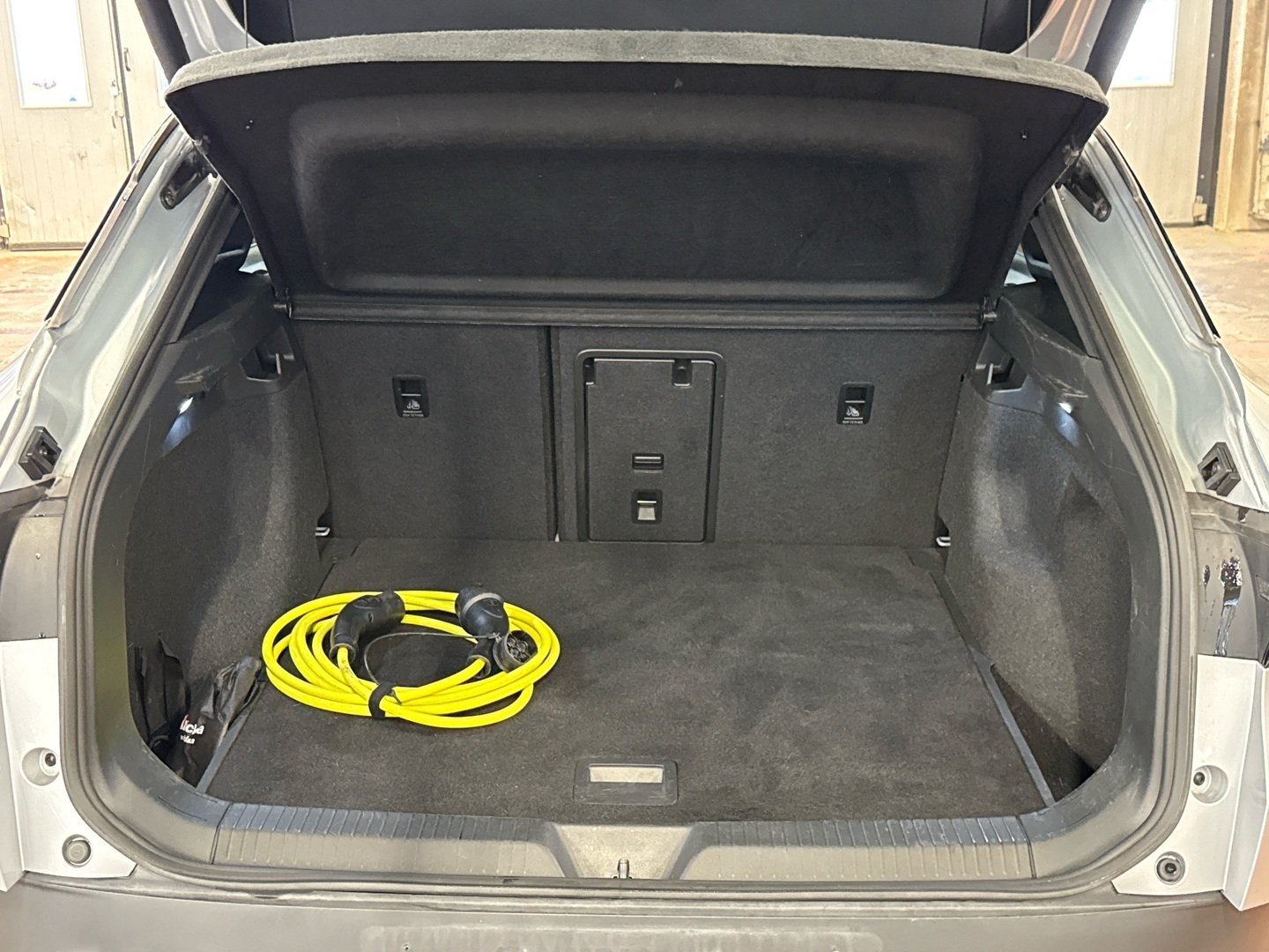 VOLKSWAGEN ID.4 2023