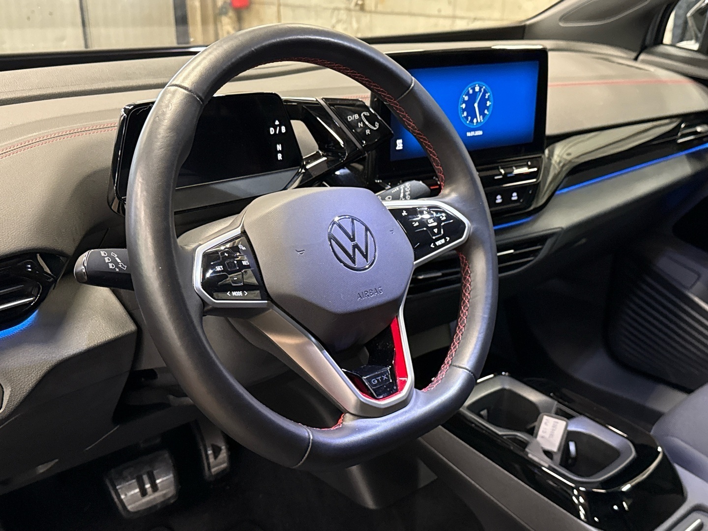 VOLKSWAGEN ID.4 2023